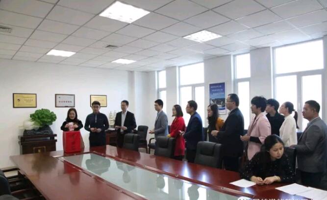 愛心，在這里傳遞